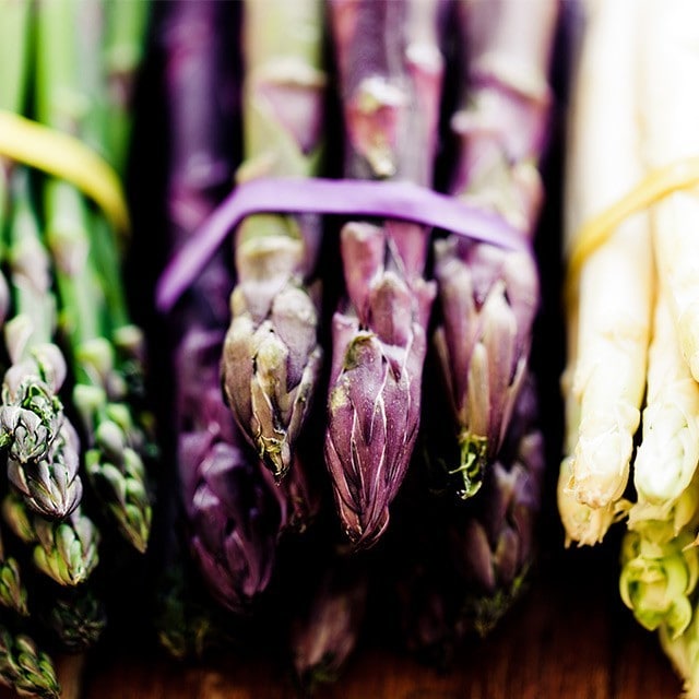 Sezonska sestavina maja - šparglji