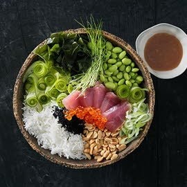 Buddha bowl s tuno Buddha bowl s tuno