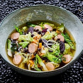 Barvita enolončnica z ajdo in NoHot Dog Barvita enolončnica z ajdo in NoHot Dog