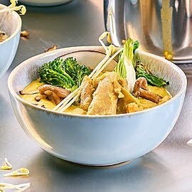 Kokosov curry z NoChicken Chunks Kokosov curry z NoChicken Chunks