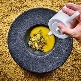 Začinjena kremna juha iz leče Začinjena kremna juha iz leče