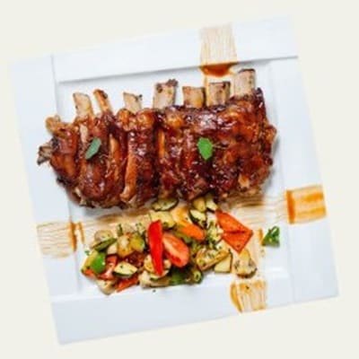 Hellmann's BBQ Omaka za žar 4,8 kg - Hellmann's omaka za žar - avtentičen BBQ okus in idealna tekstura v vseh jedeh.